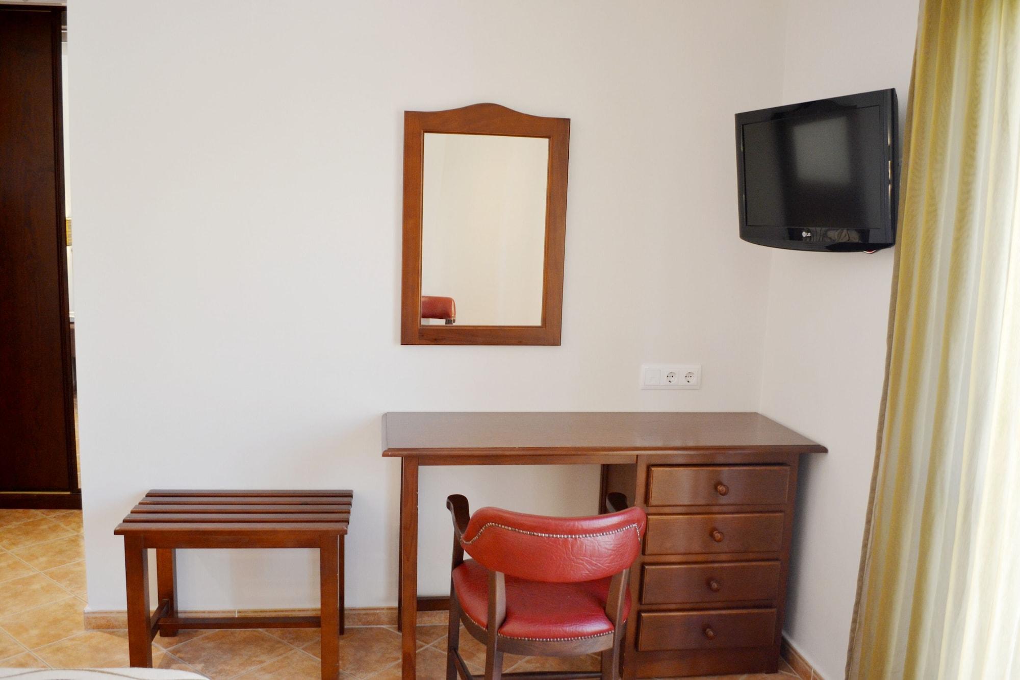 Hotel Tarik Torremolinos Dış mekan fotoğraf