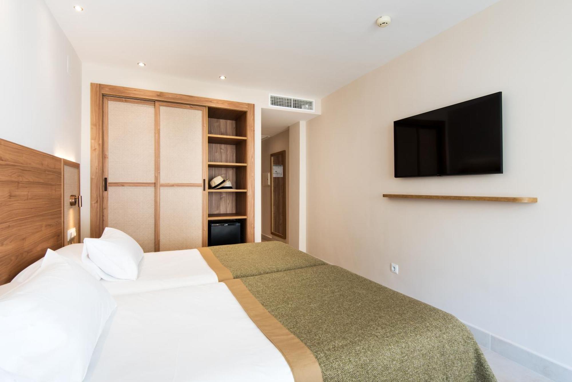 Hotel Tarik Torremolinos Dış mekan fotoğraf