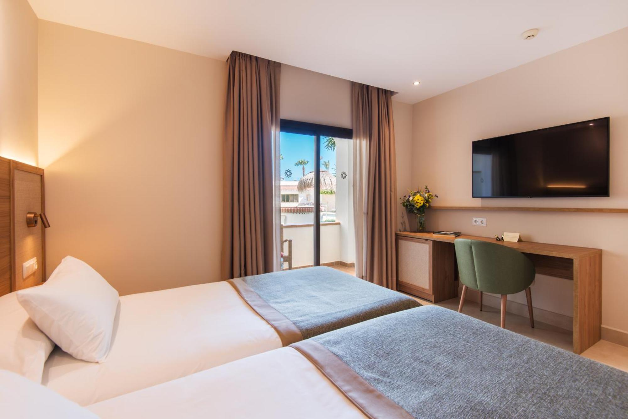 Hotel Tarik Torremolinos Dış mekan fotoğraf