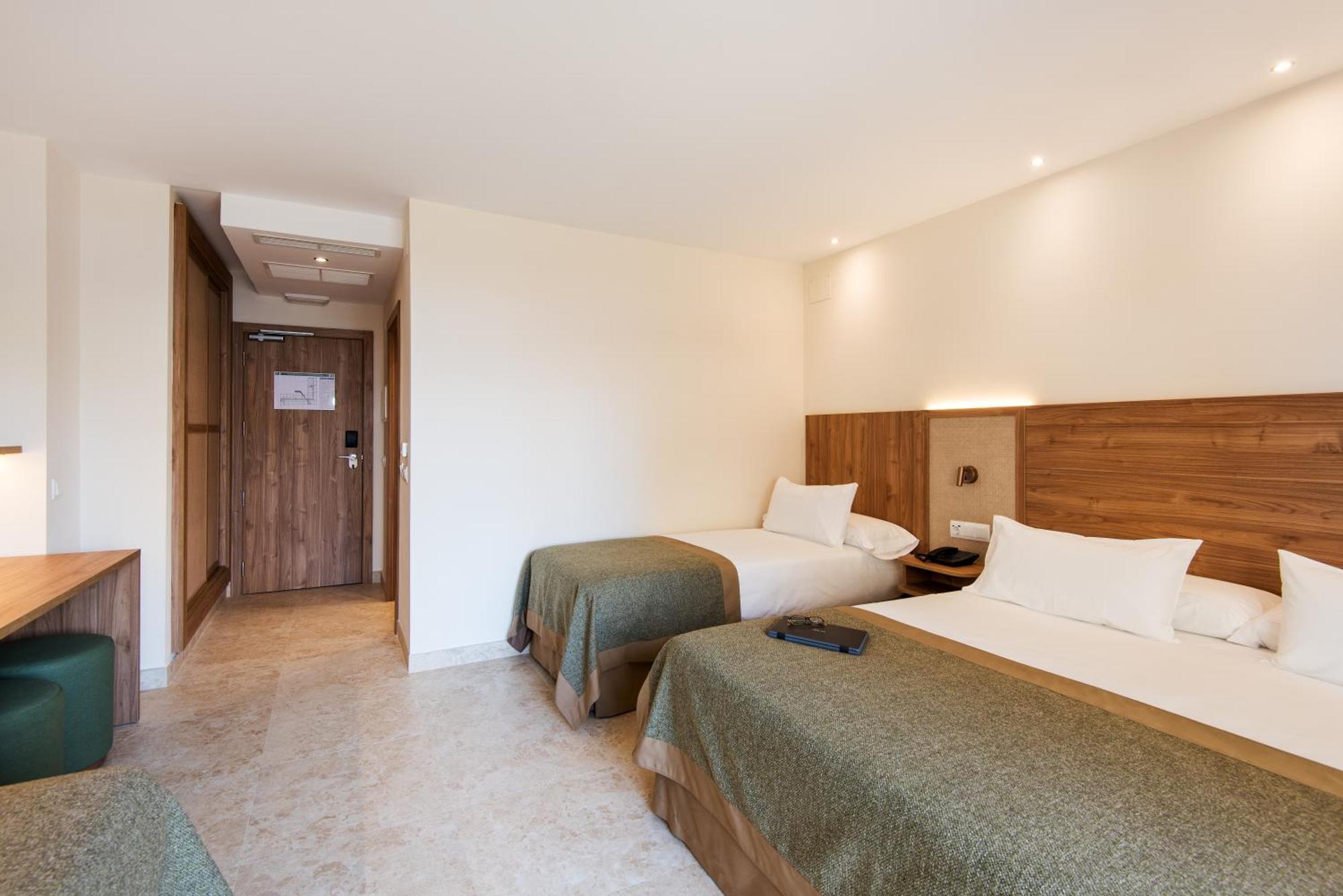 Hotel Tarik Torremolinos Dış mekan fotoğraf