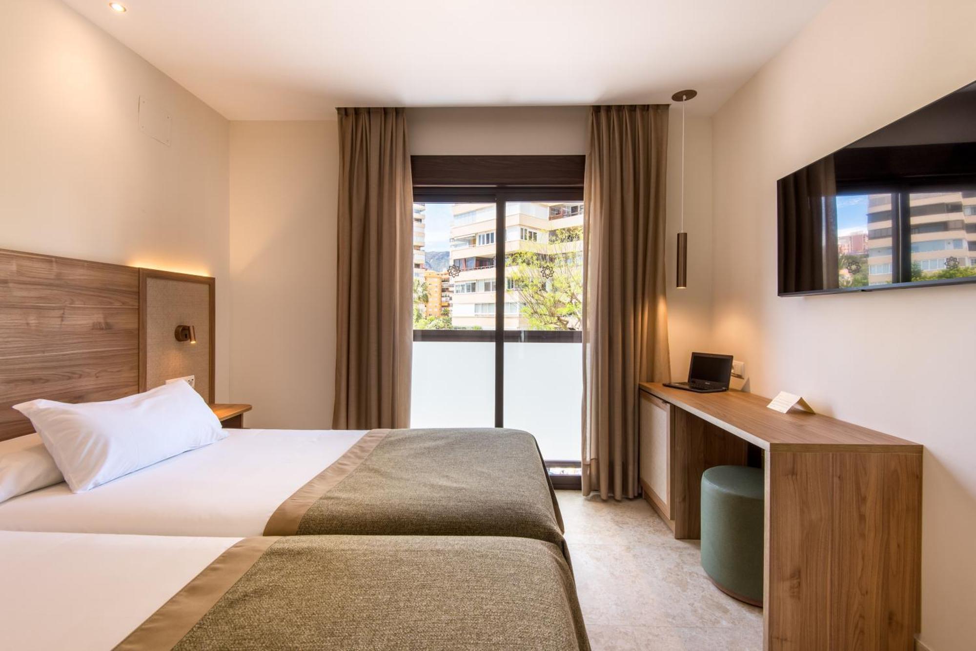 Hotel Tarik Torremolinos Dış mekan fotoğraf