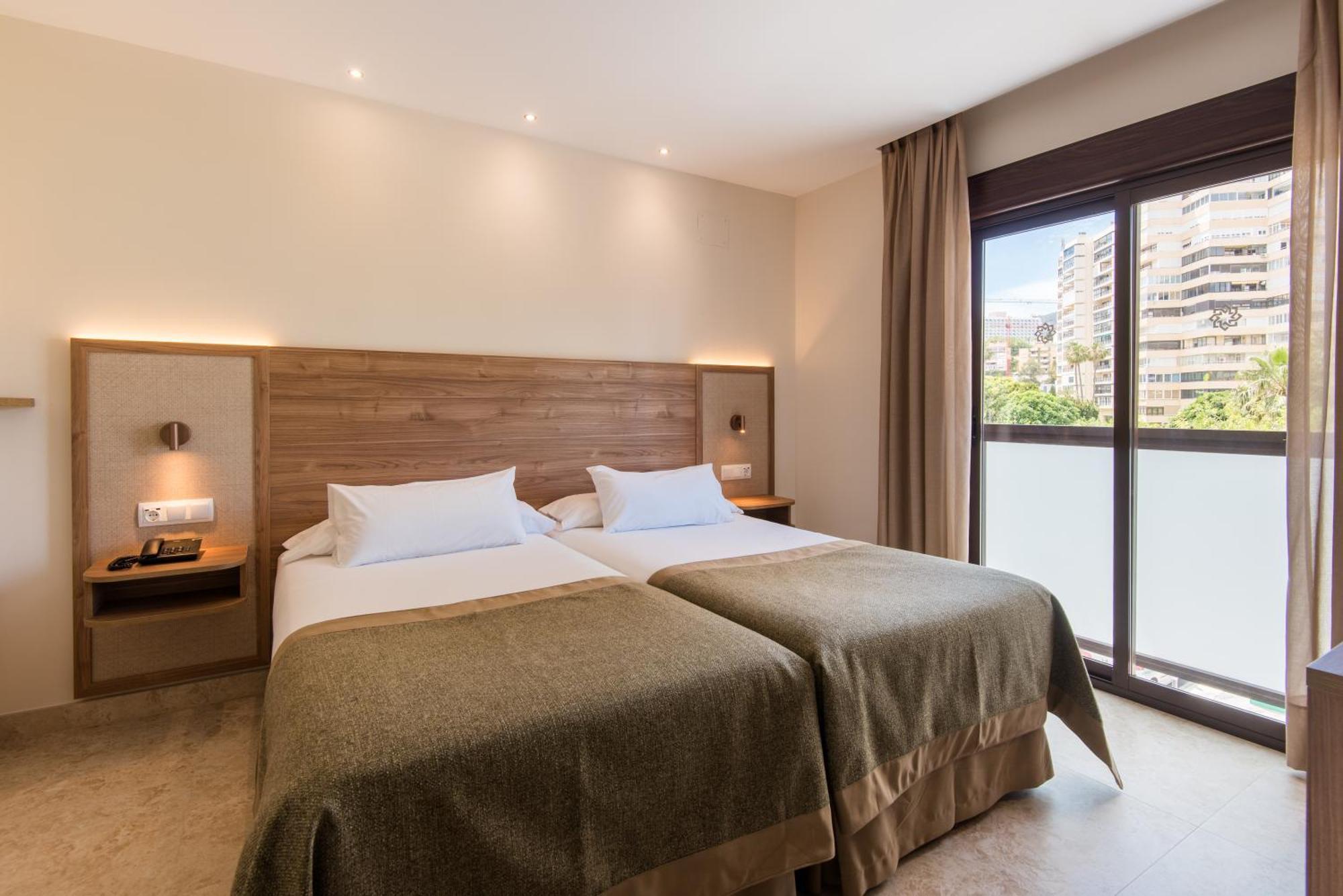 Hotel Tarik Torremolinos Dış mekan fotoğraf